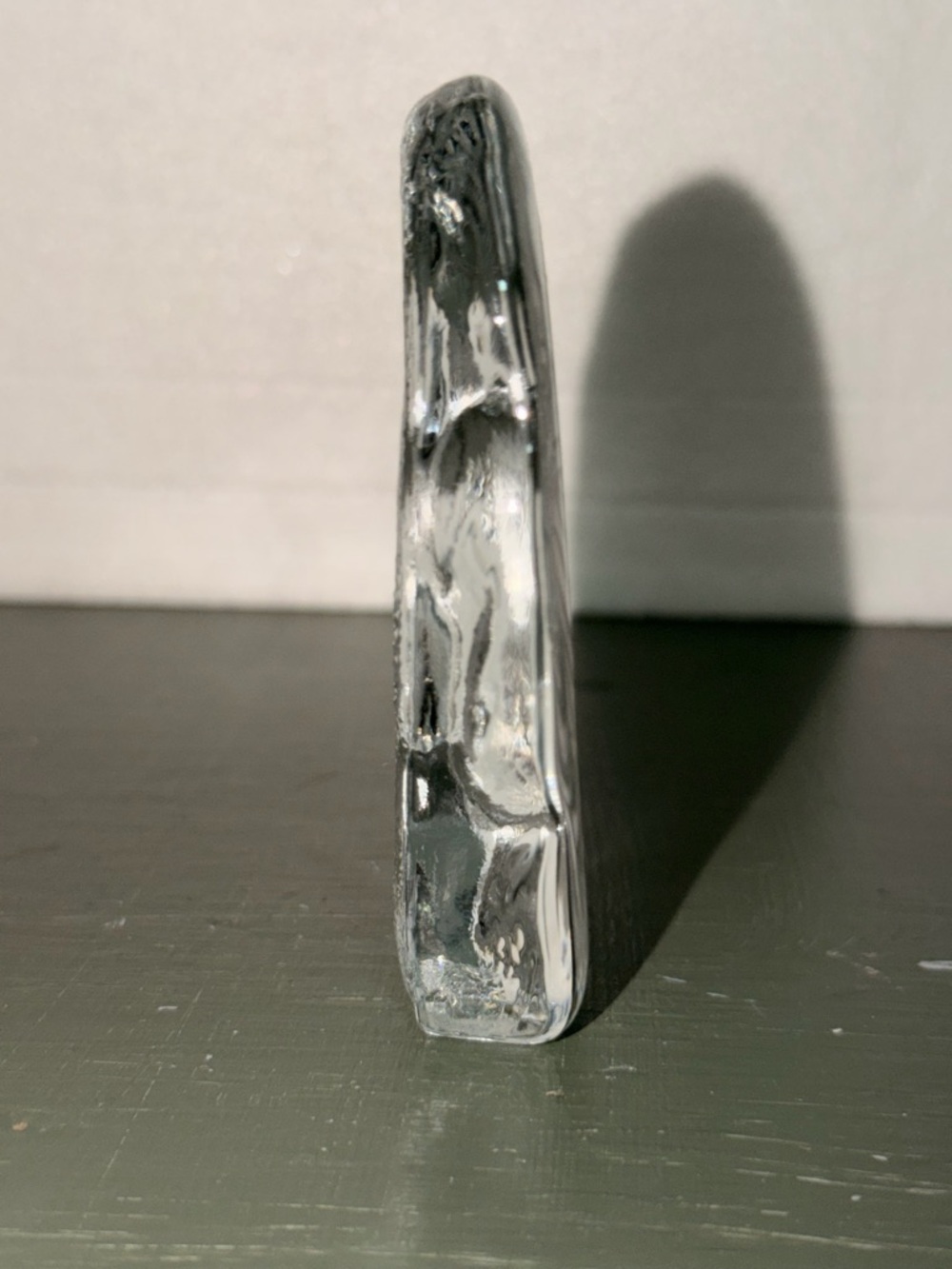 Vintage Etched Art Glass Paperweight Madonna and Child - Picture 6 of 6